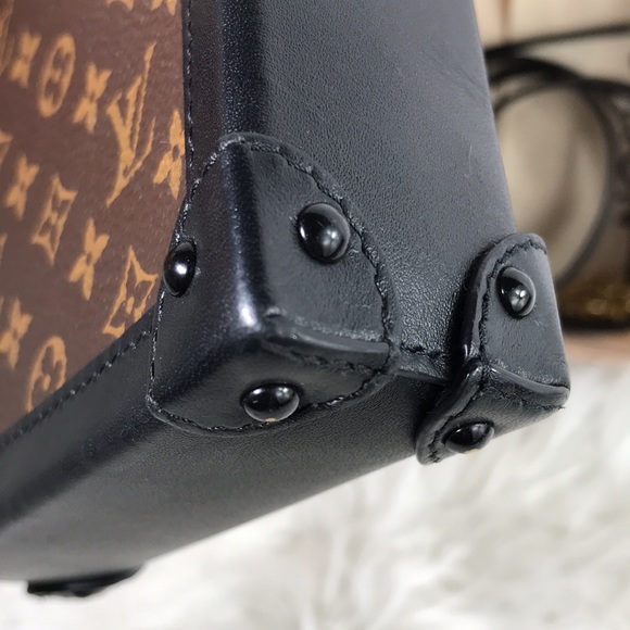 RARE ๐ TRUNKS POCHETTE ๐ CROSSBODY LOUIS VUITTON - Picture 12 of 16